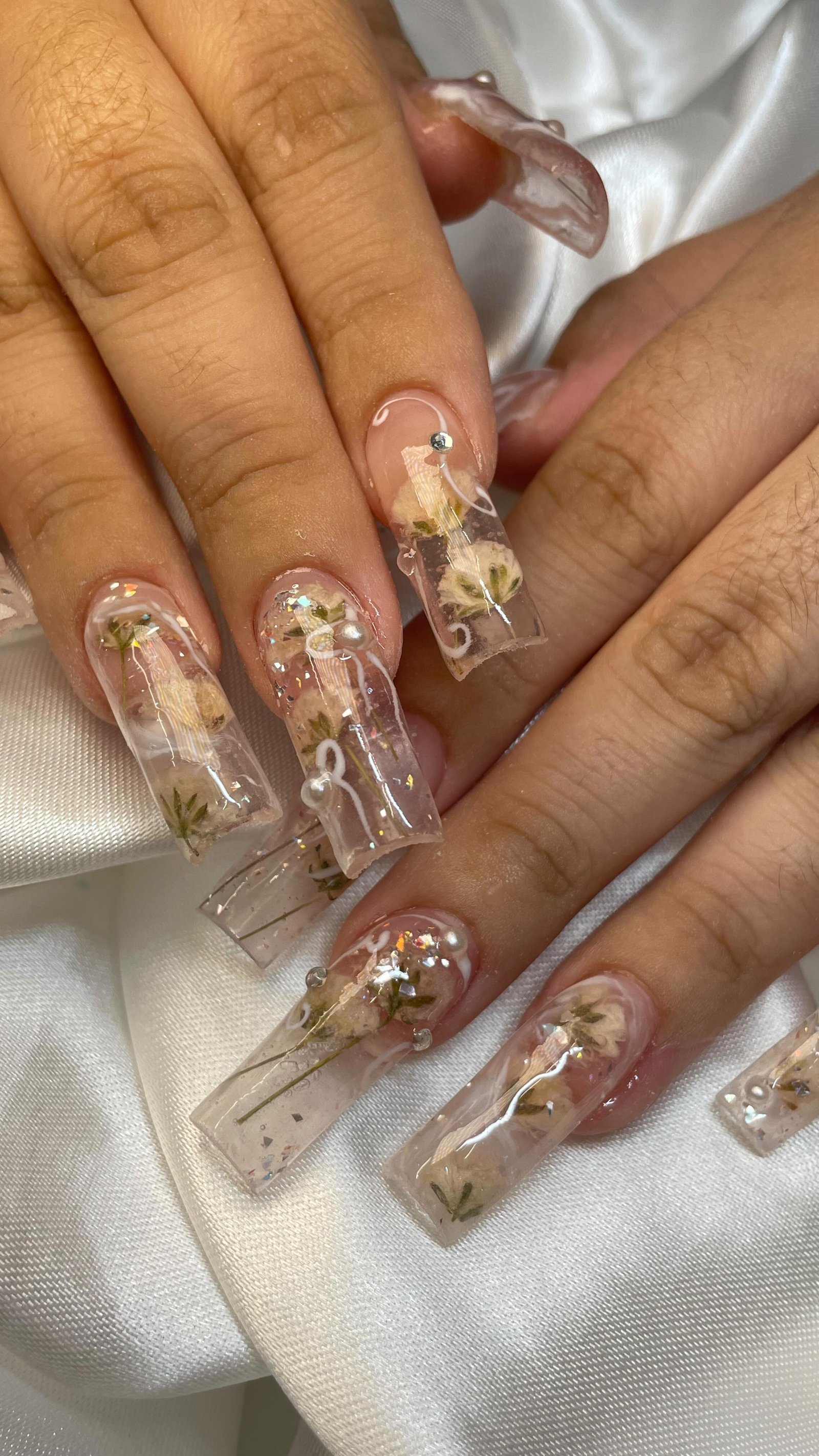 Elegant Floral Nail Art