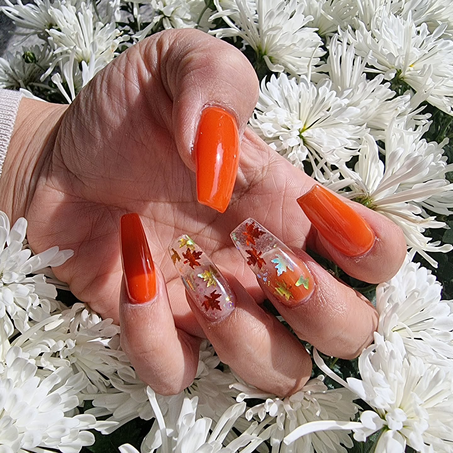 Autumn-Themed Nails