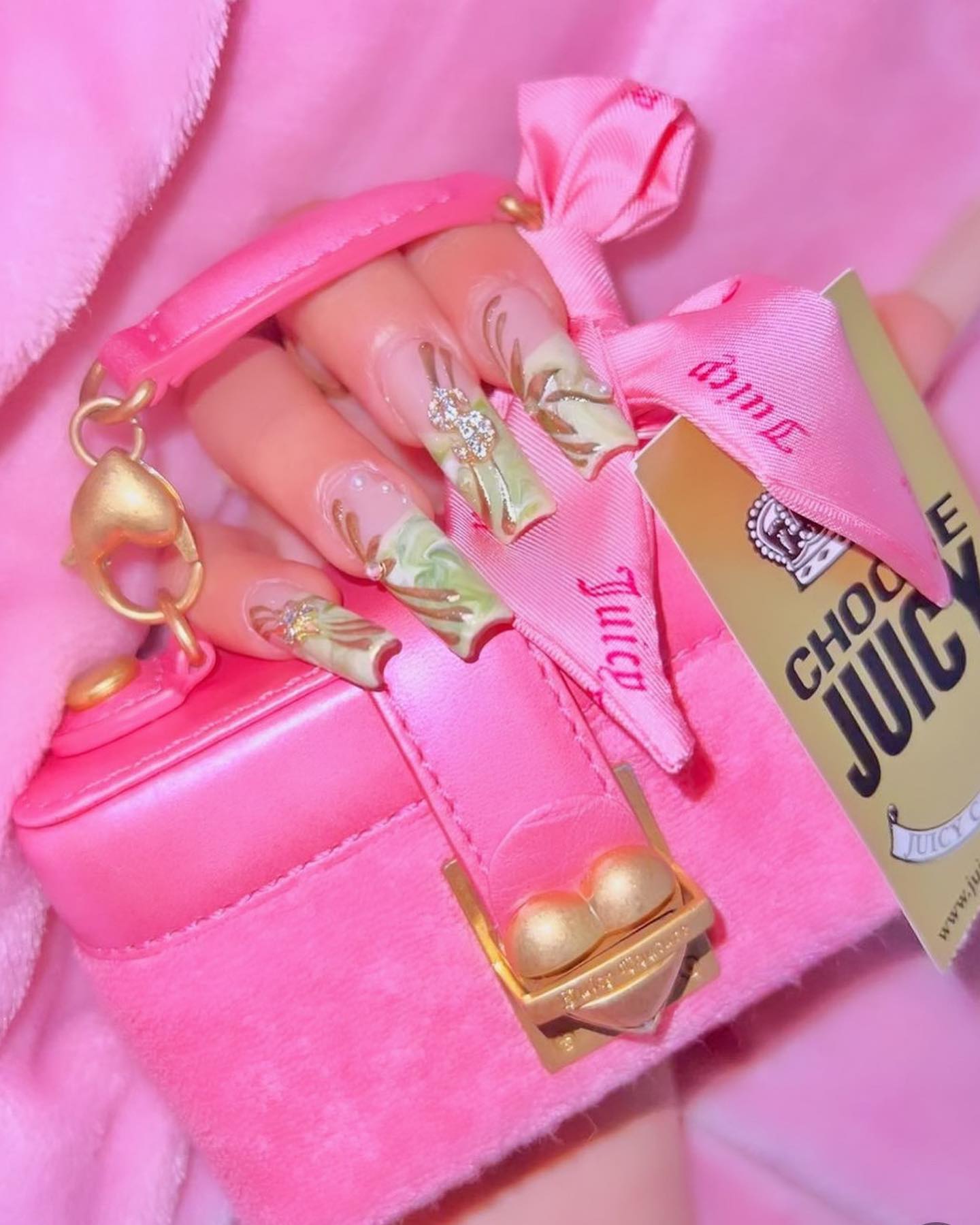 Stylish Pink Nails with Artistic Design