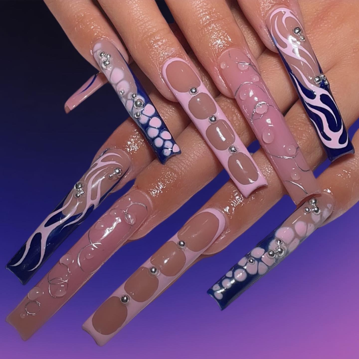 Stylish Artistic Nail Design