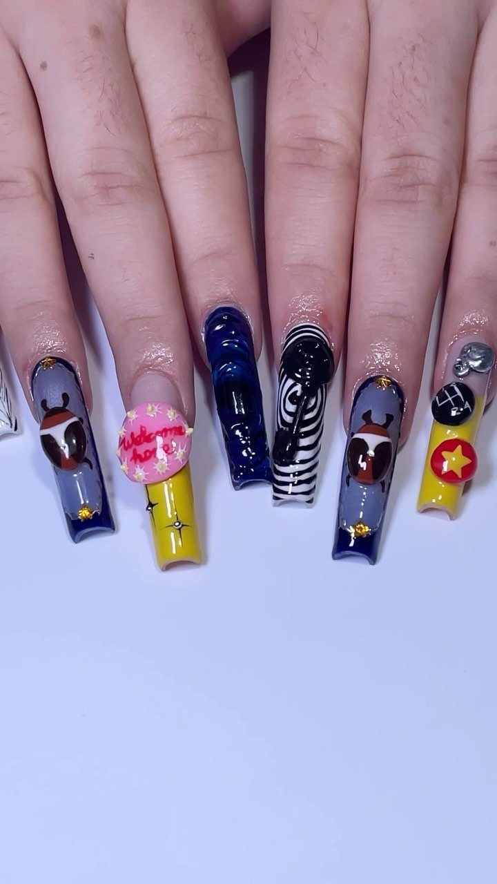 Artistic Nail Design