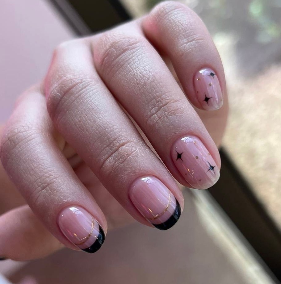 Elegant Starry Nail Art