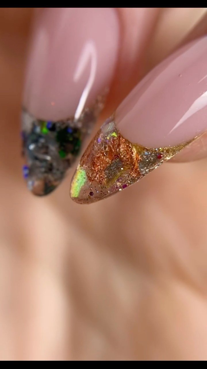 Artistic Glitter Nails
