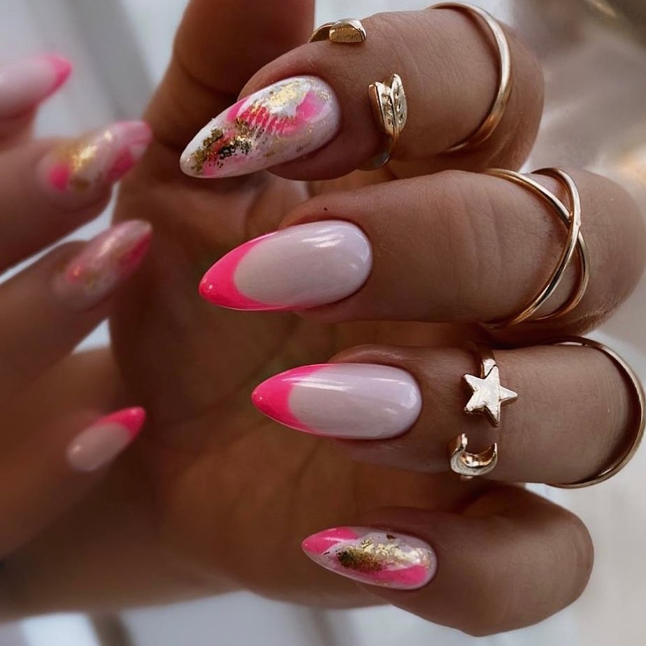 Artistic Pink and Nude Nails with Gold Accents
