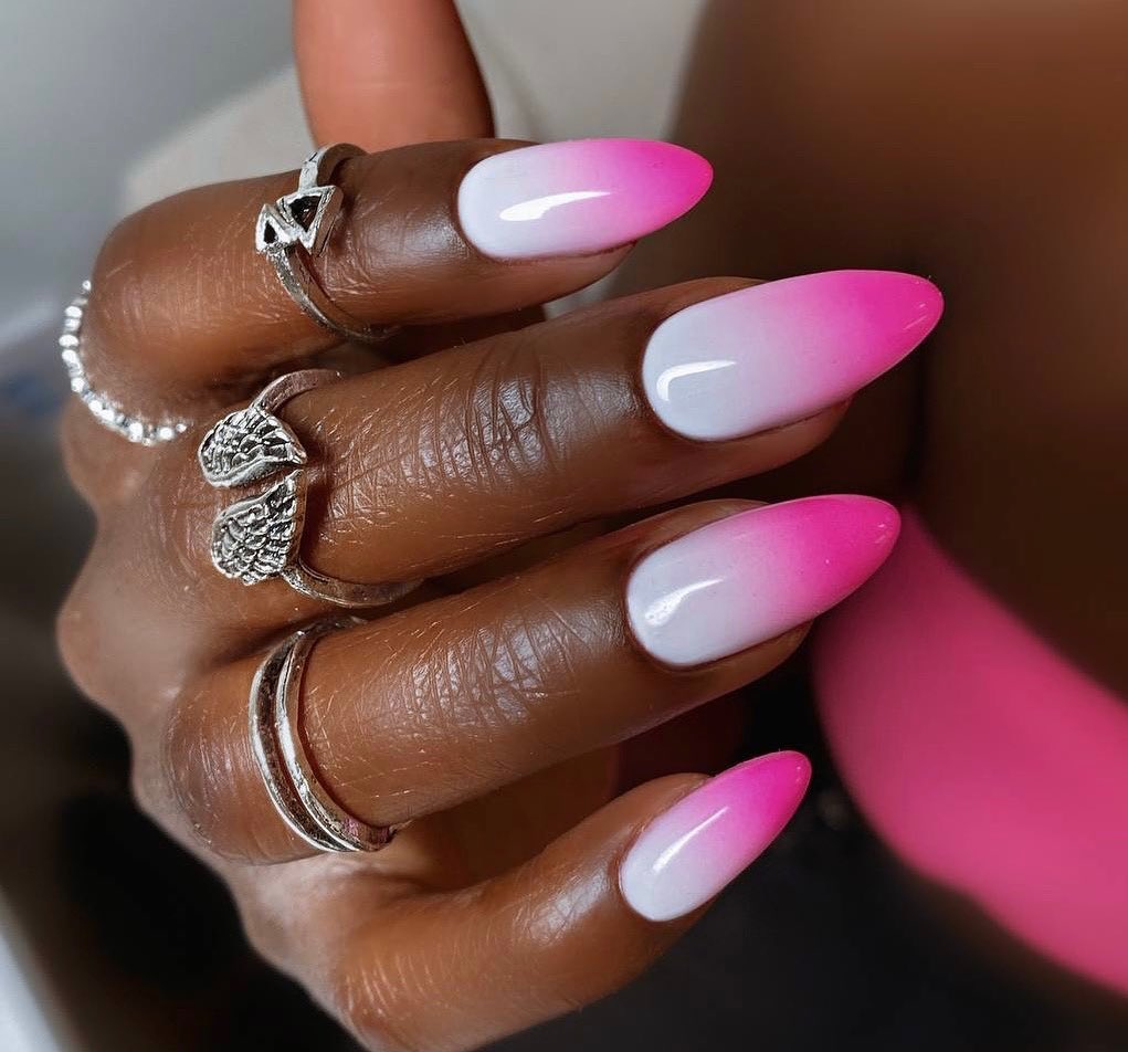 Elegant Ombre Pink Nails with Rings