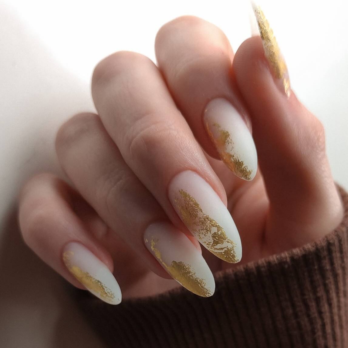 Elegant Matte White and Gold Nails