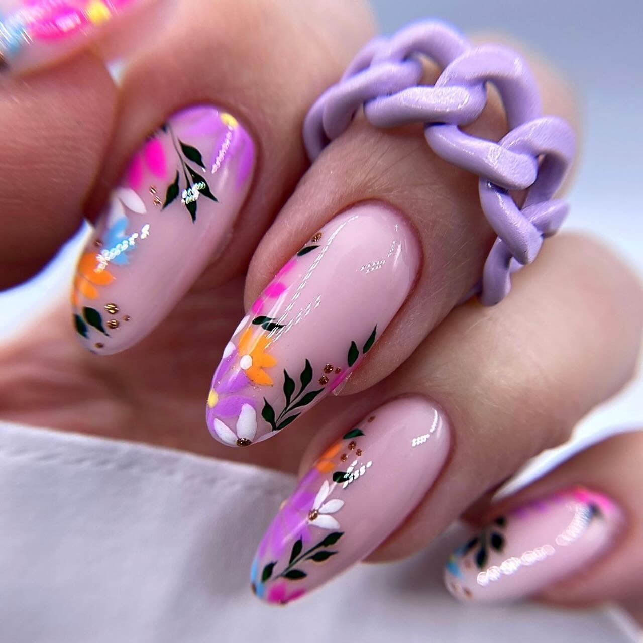 Floral Artistic Nails