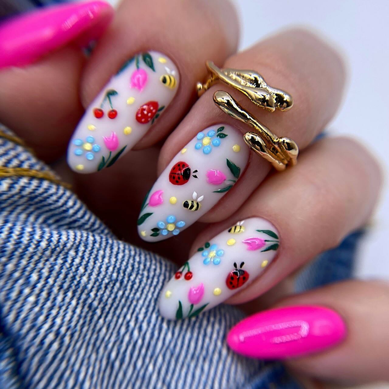Floral Artistic Nails