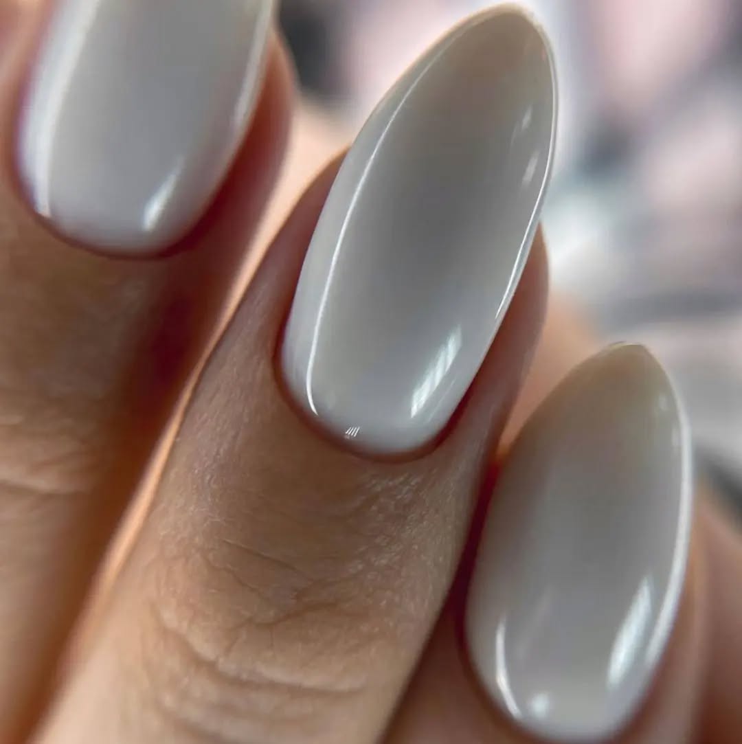 Elegant Nude Almond Nails