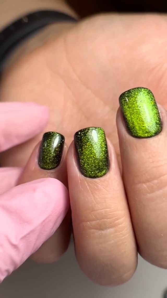 Glitter Green Nails
