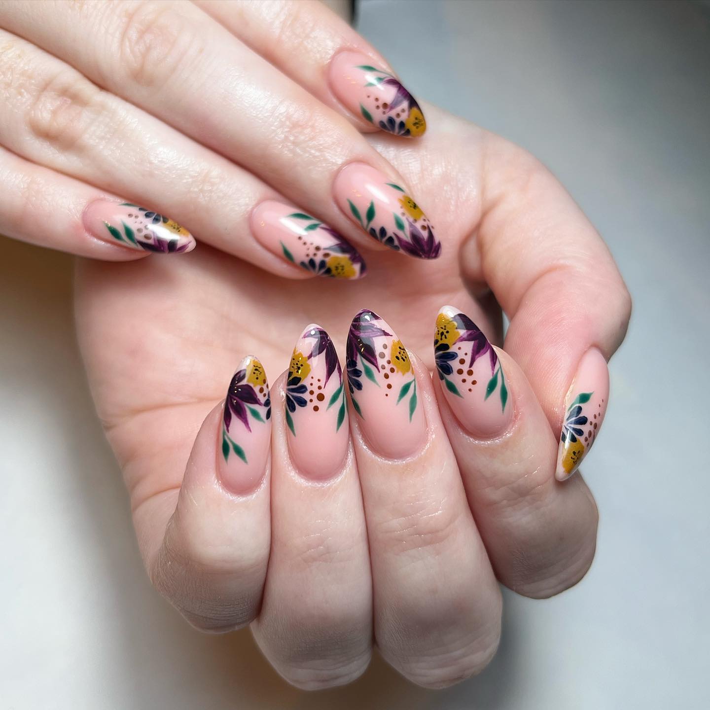 Artistic Floral Nail Design