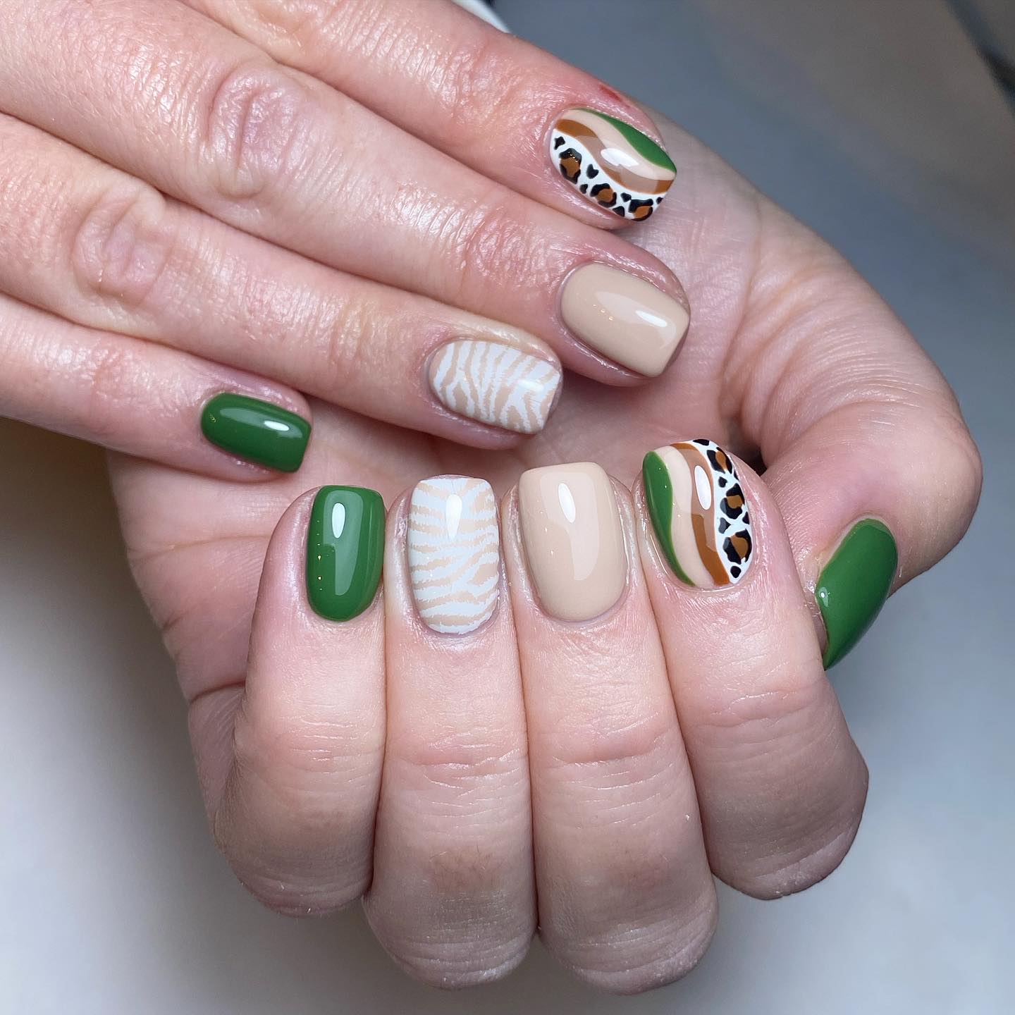 Stylish Artistic Nails
