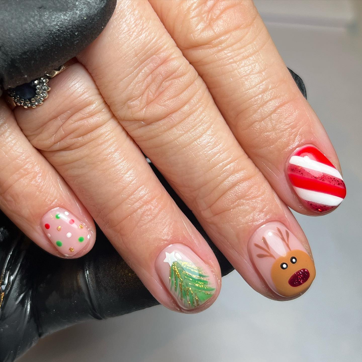 Festive Holiday Nail Art