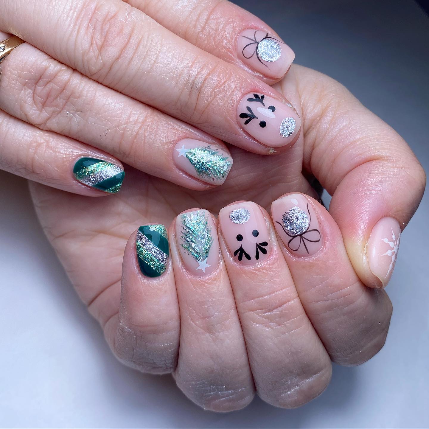 Festive Holiday Nail Art