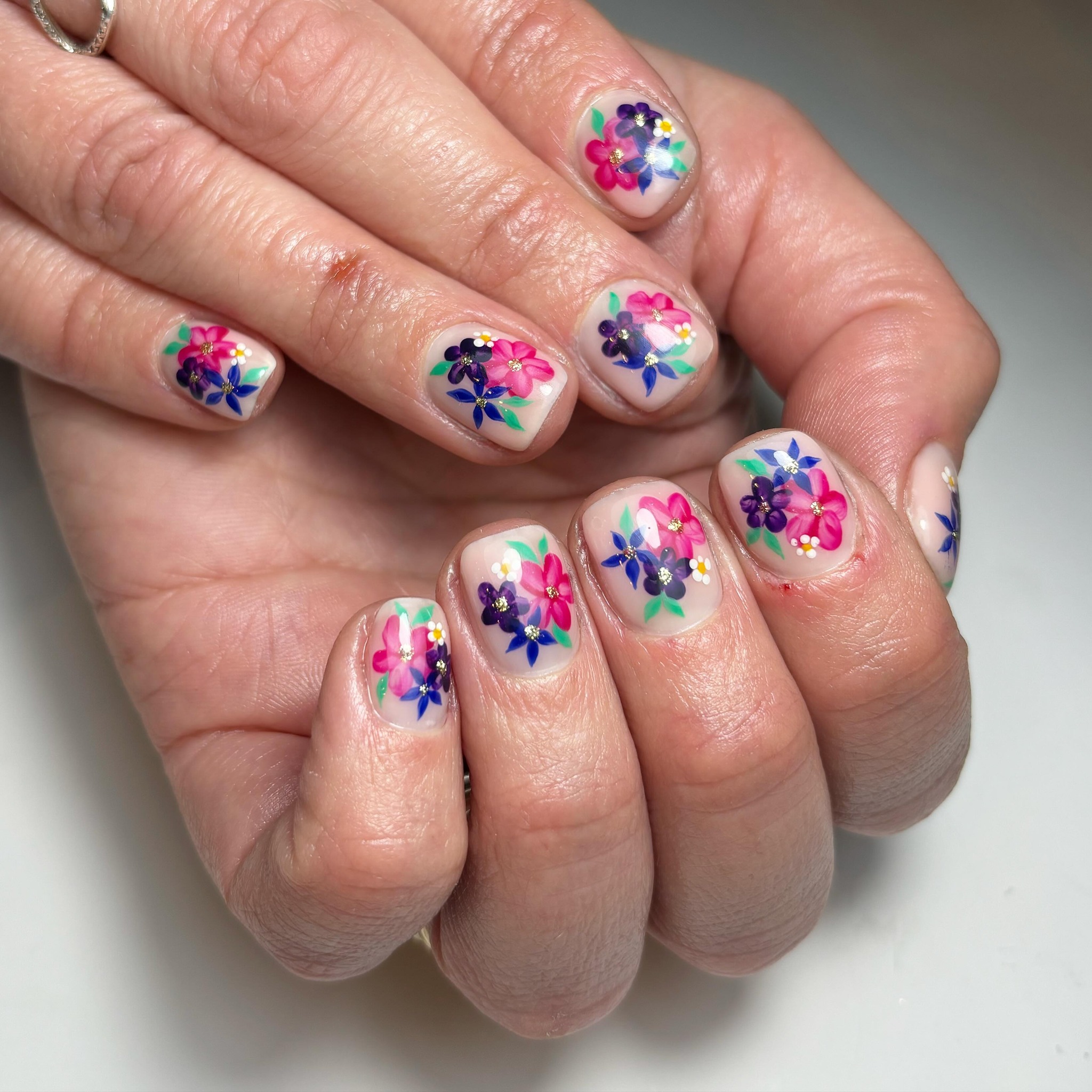 Floral Nail Art