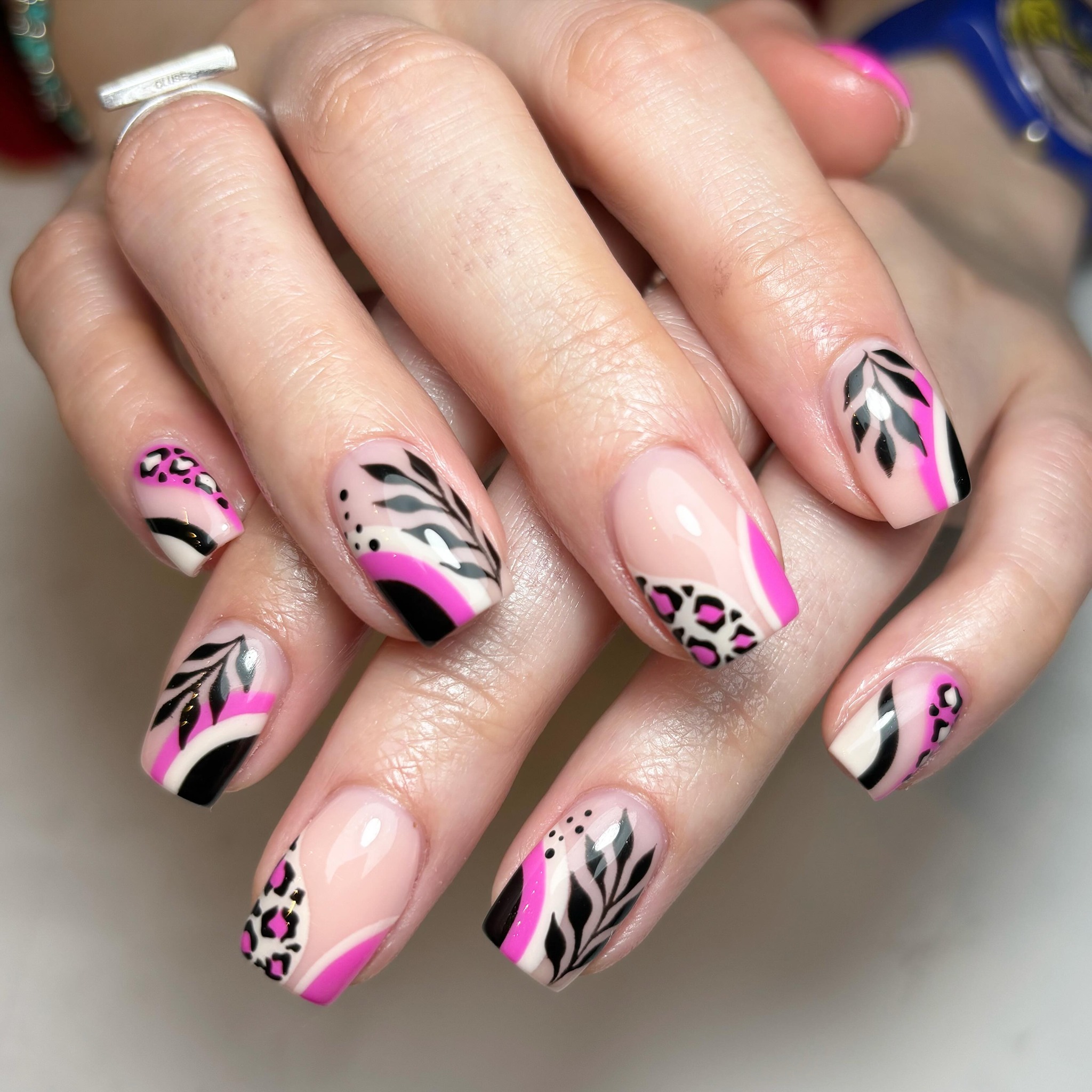 Stylish Pink and Black Nail Art