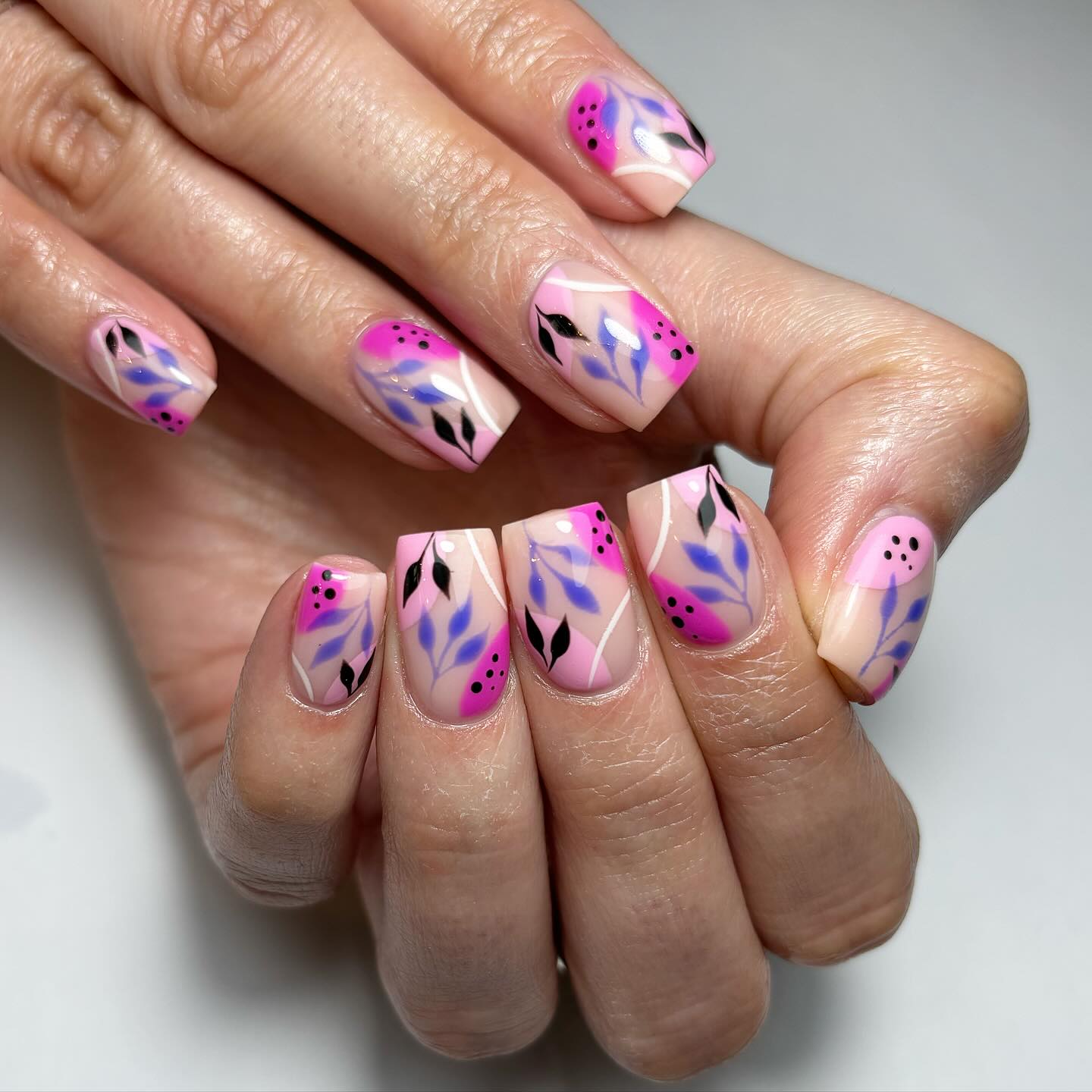 Artistic Floral Nail Design