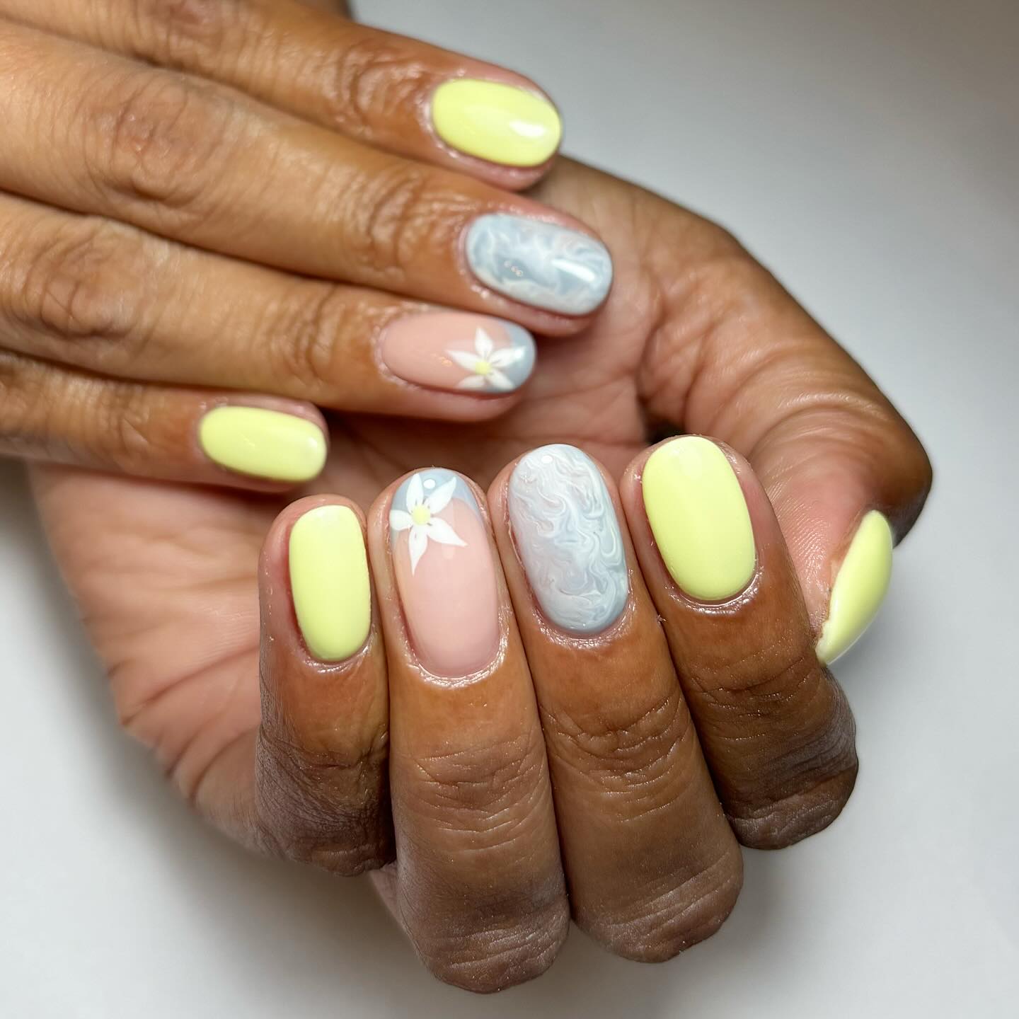 Artistic Pastel Floral Nail Design