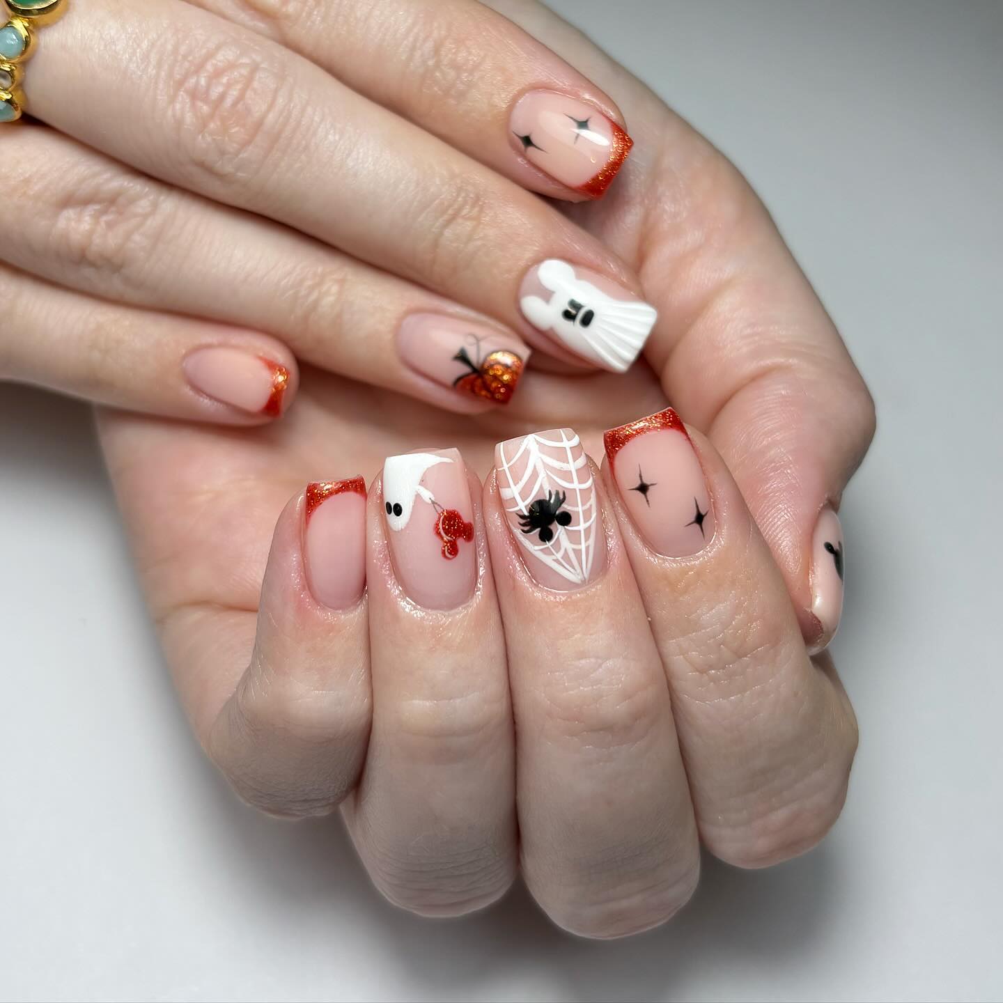 Halloween Themed Nail Art