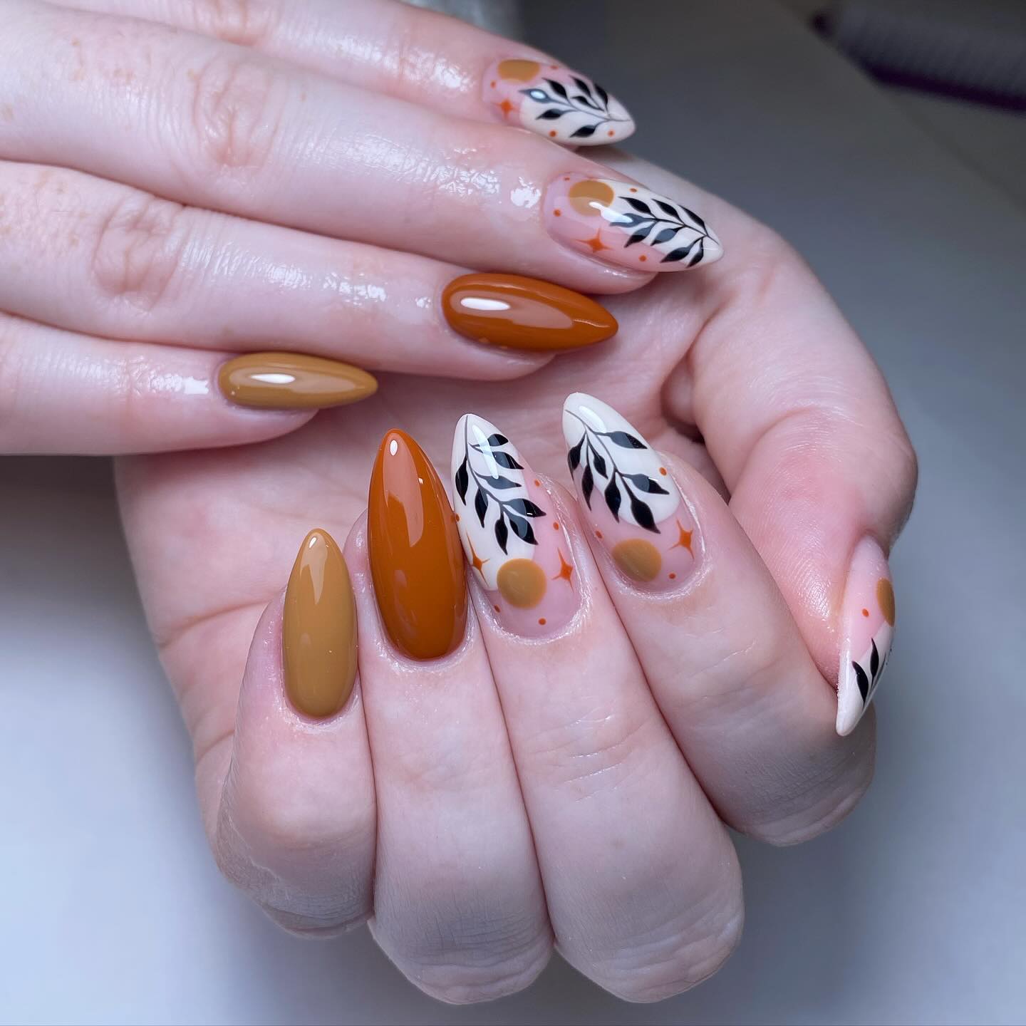 Artistic Autumn-Inspired Nail Design