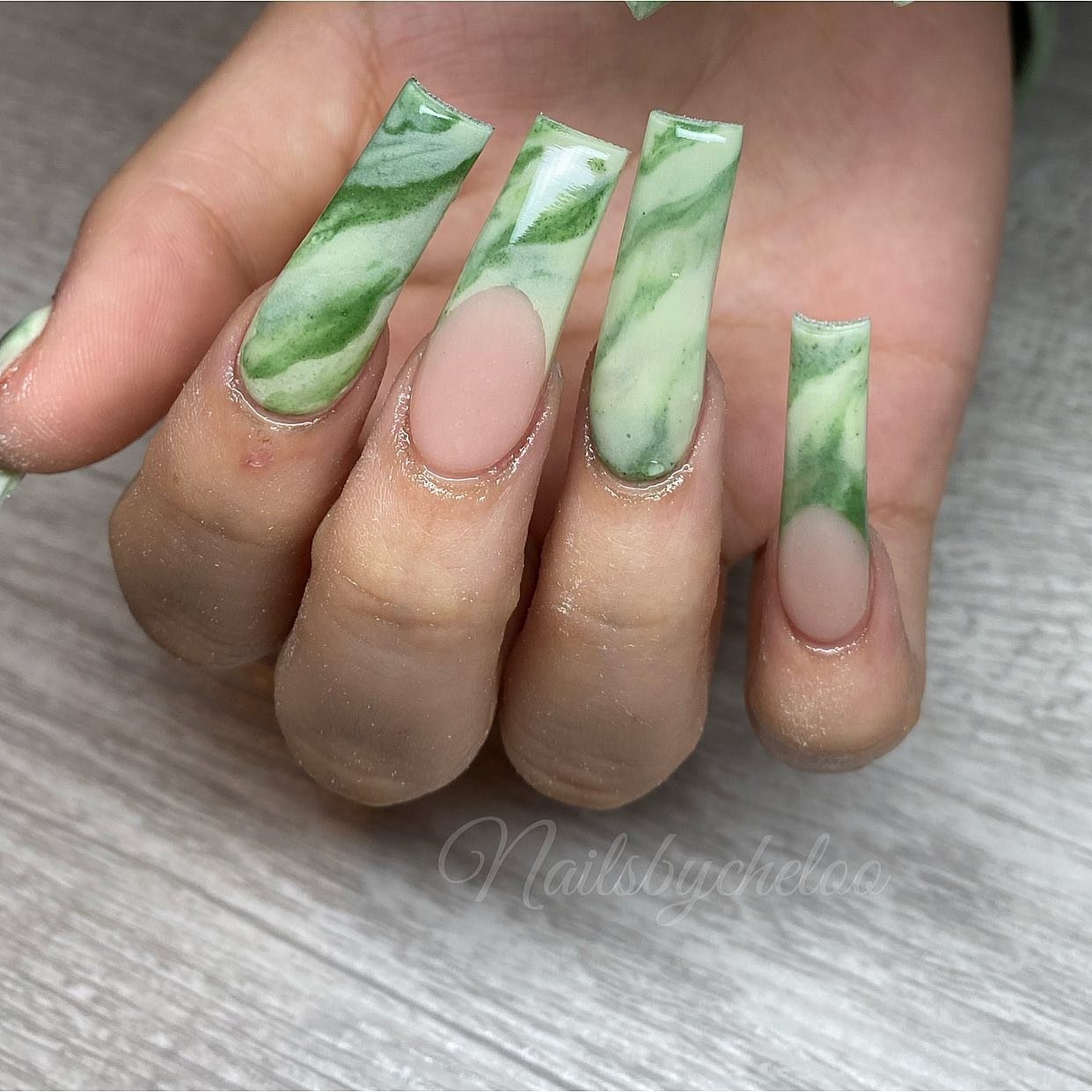 Elegant Green Marble Nails