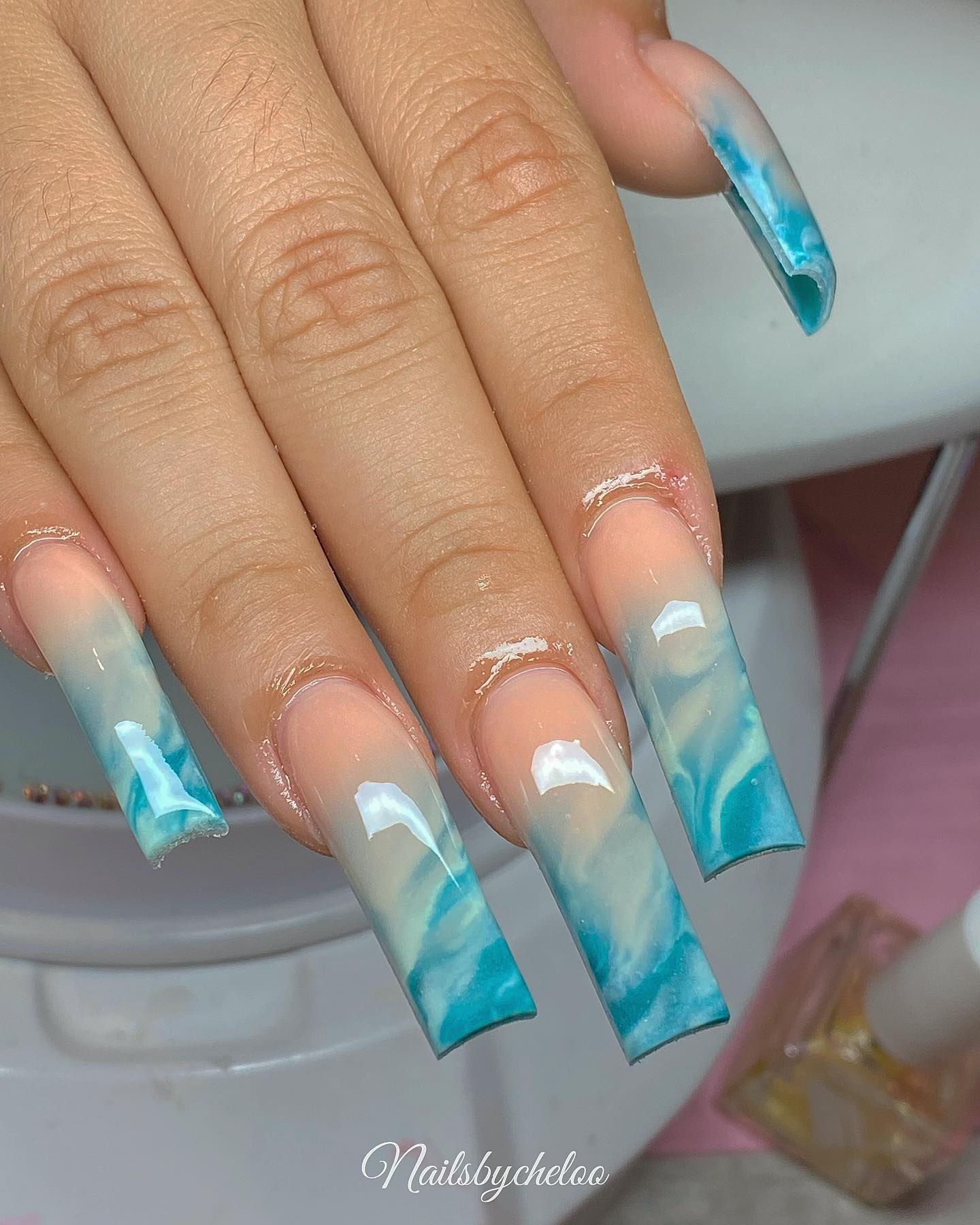 Artistic Ombre Nails