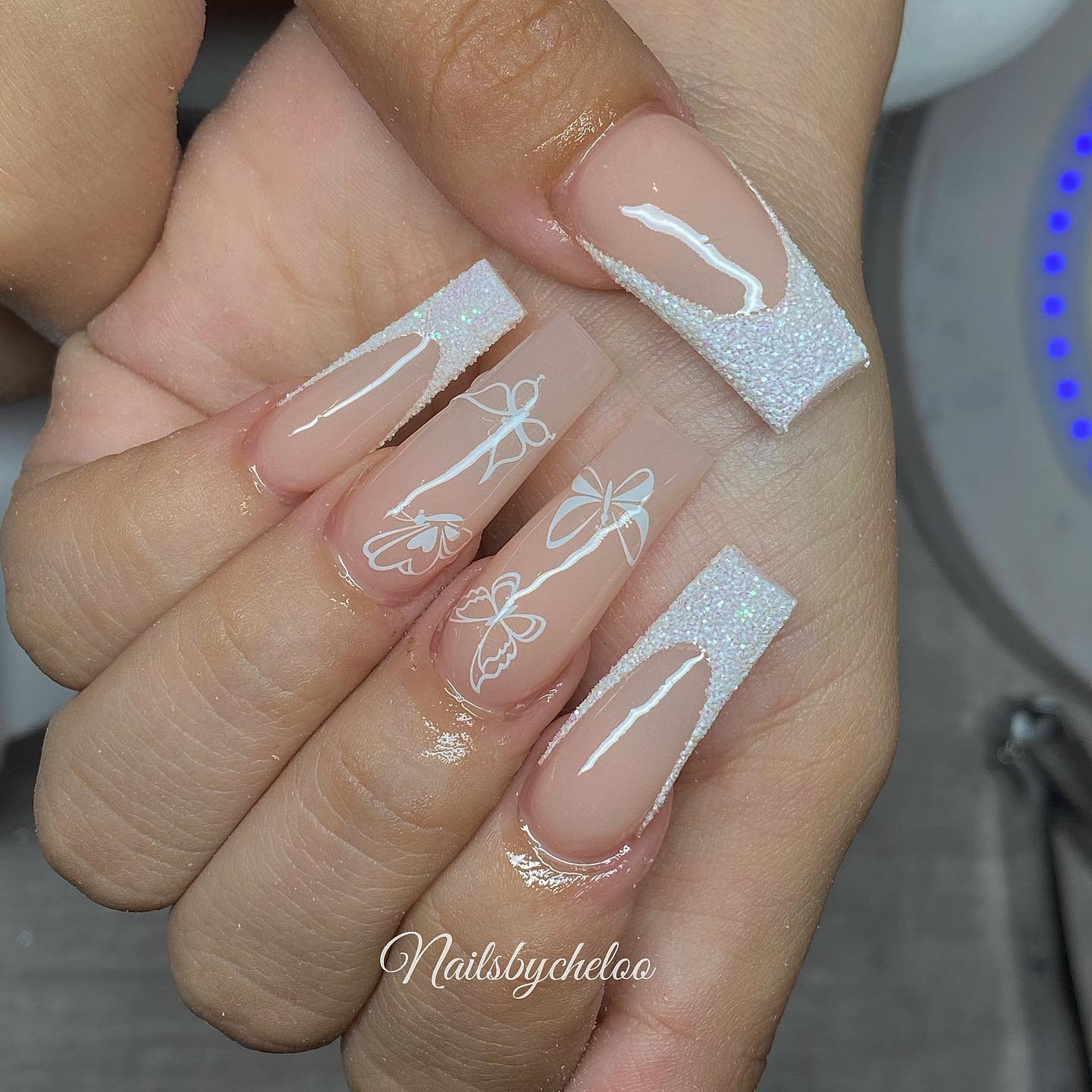 Elegant Floral Nail Design