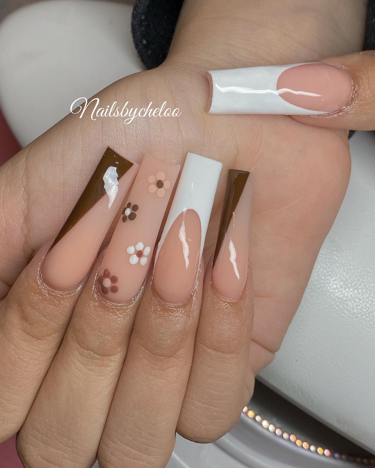 Artistic Floral Nails