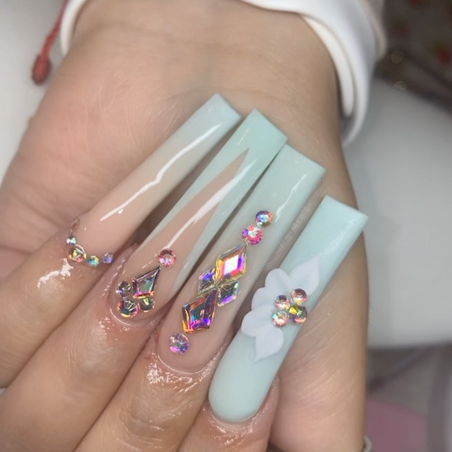 Elegant Rhinestone Nails