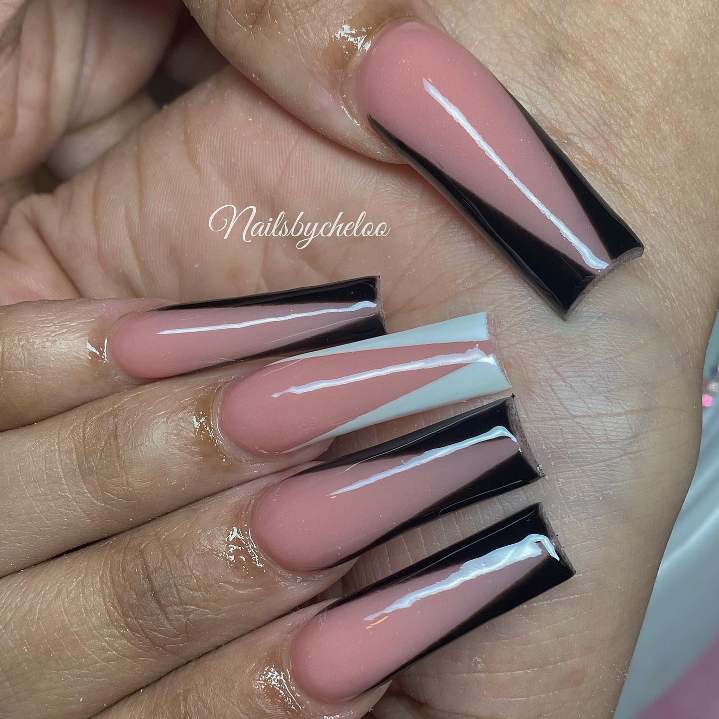Stylish Black and Nude Nails