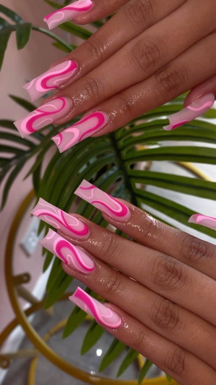 Stylish Pink Swirl Nails