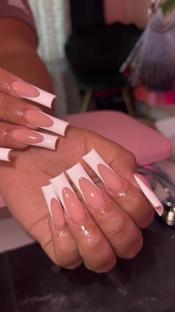 Stylish Nude Nails with White Tips