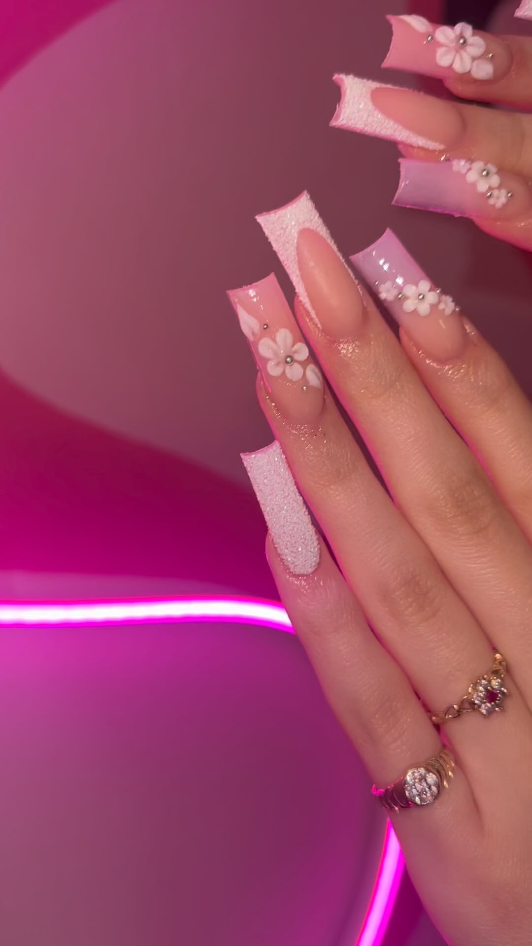 Elegant Pink Floral Nail Design