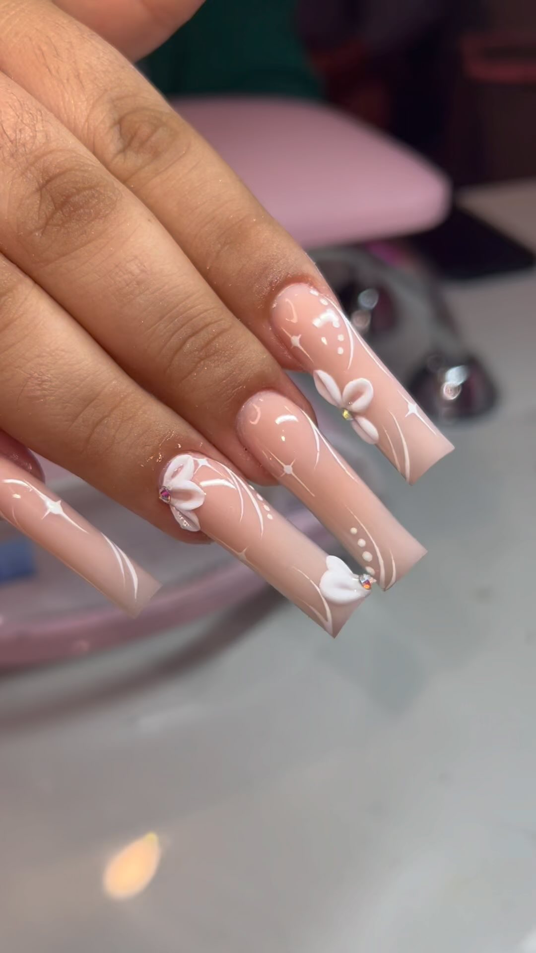 Artistic Floral Nails