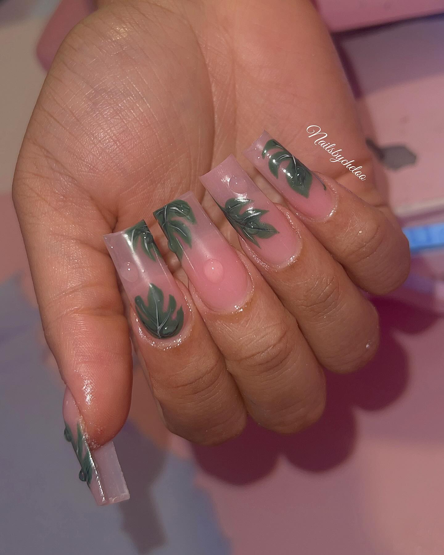 Artistic Green Leaf Design Nails