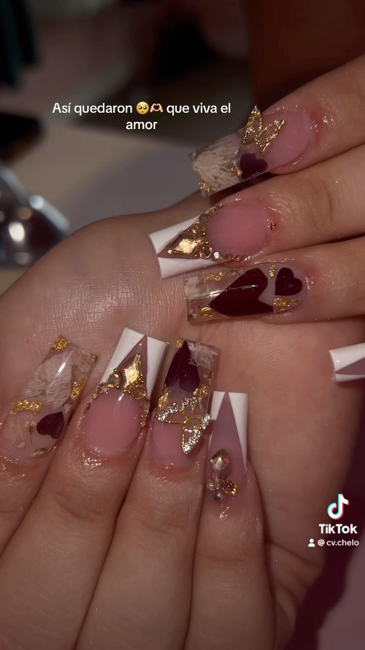 Gorgeous Valentine's Day Nails