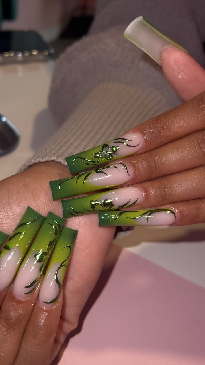 Artistic Green Ombre Nails