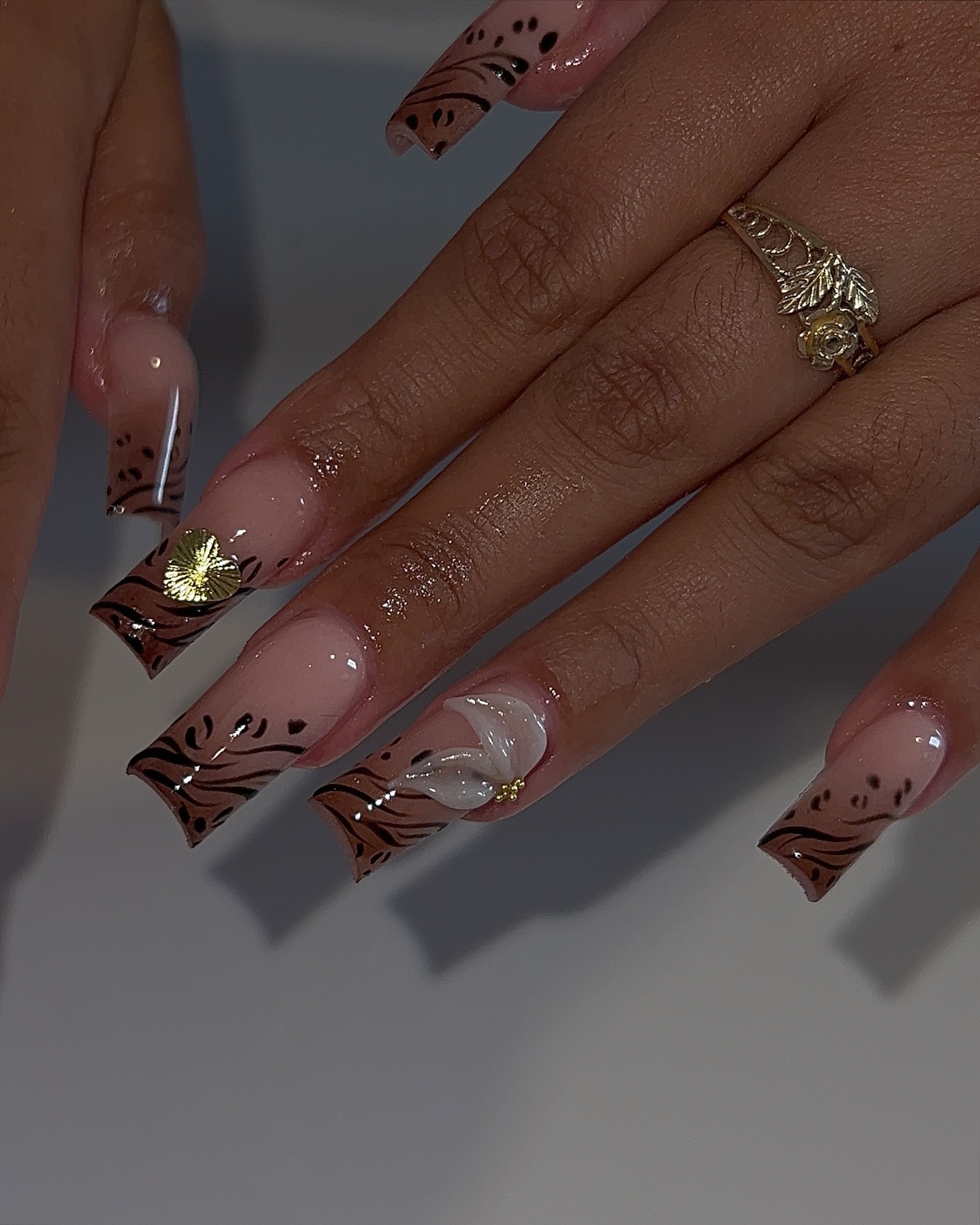 Elegant Floral Nail Art