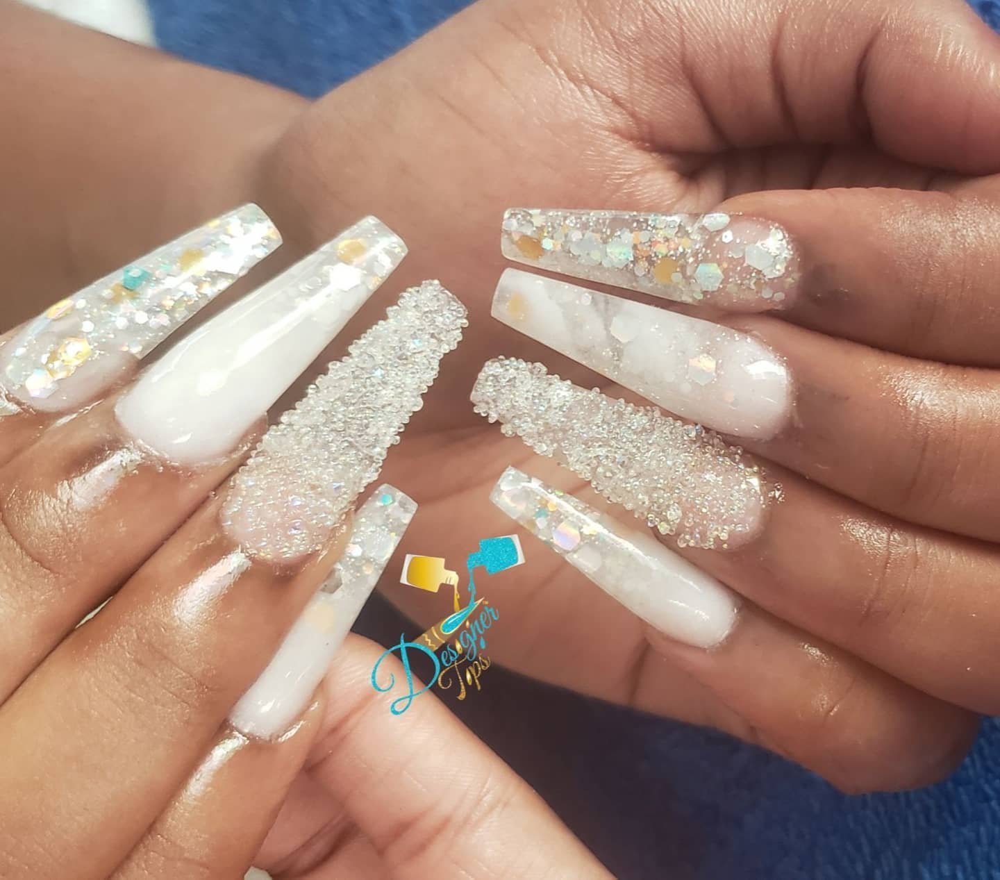 Elegant Glittery Nail Design
