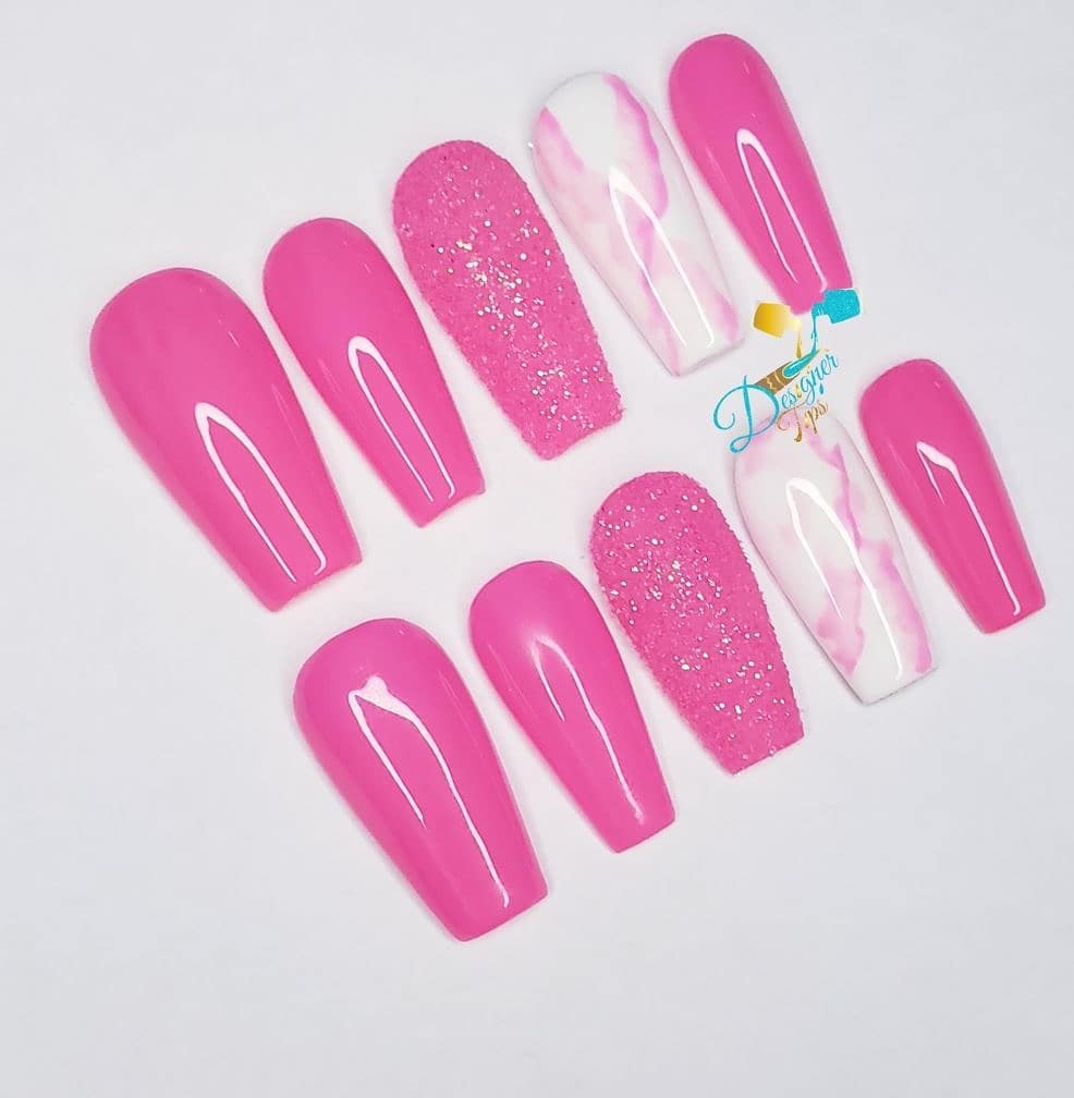 Vibrant Pink Nail Set