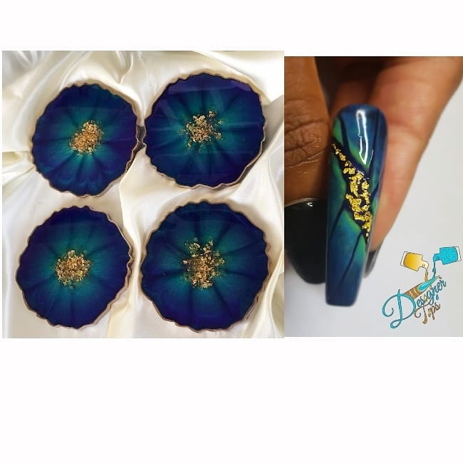 Elegant Blue Artistic Nails with Gold Accents