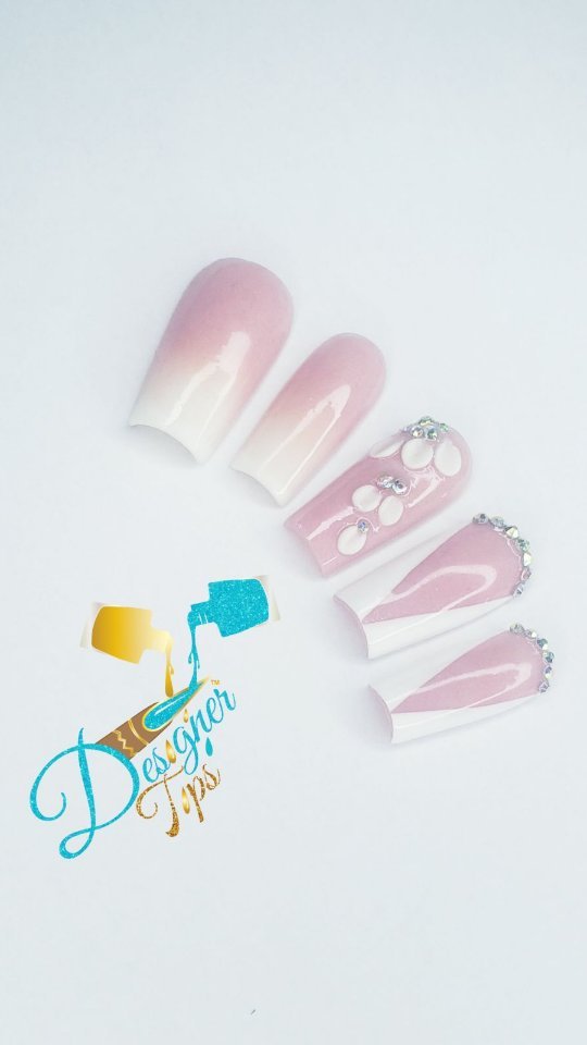 Elegant Ombre Nails with Gems