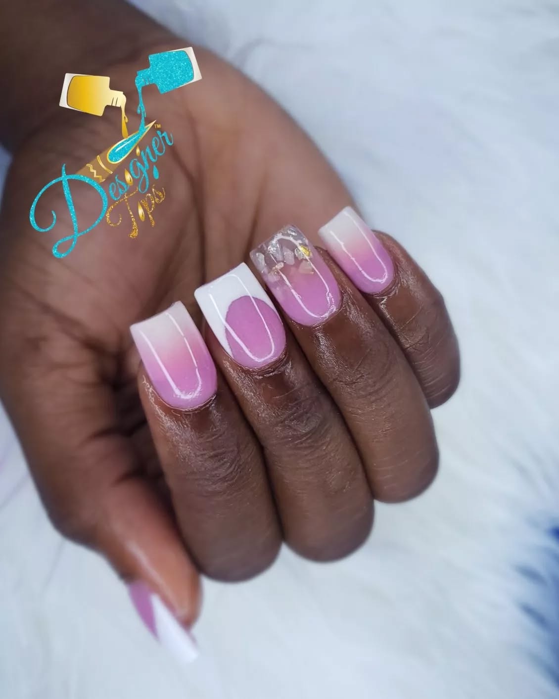 Stylish Ombre Pink and White Nails