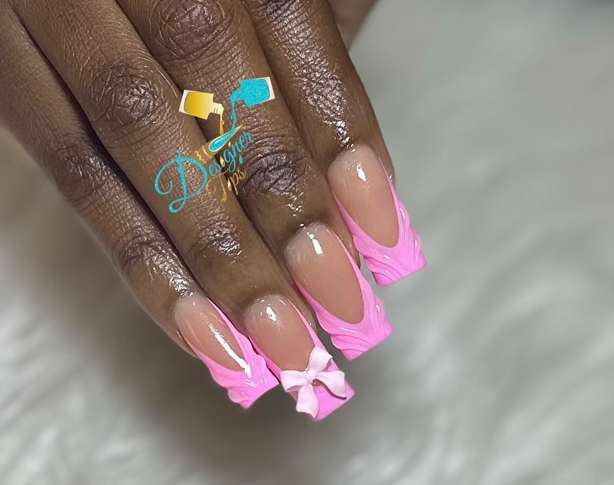Stylish Pink Bow Nails