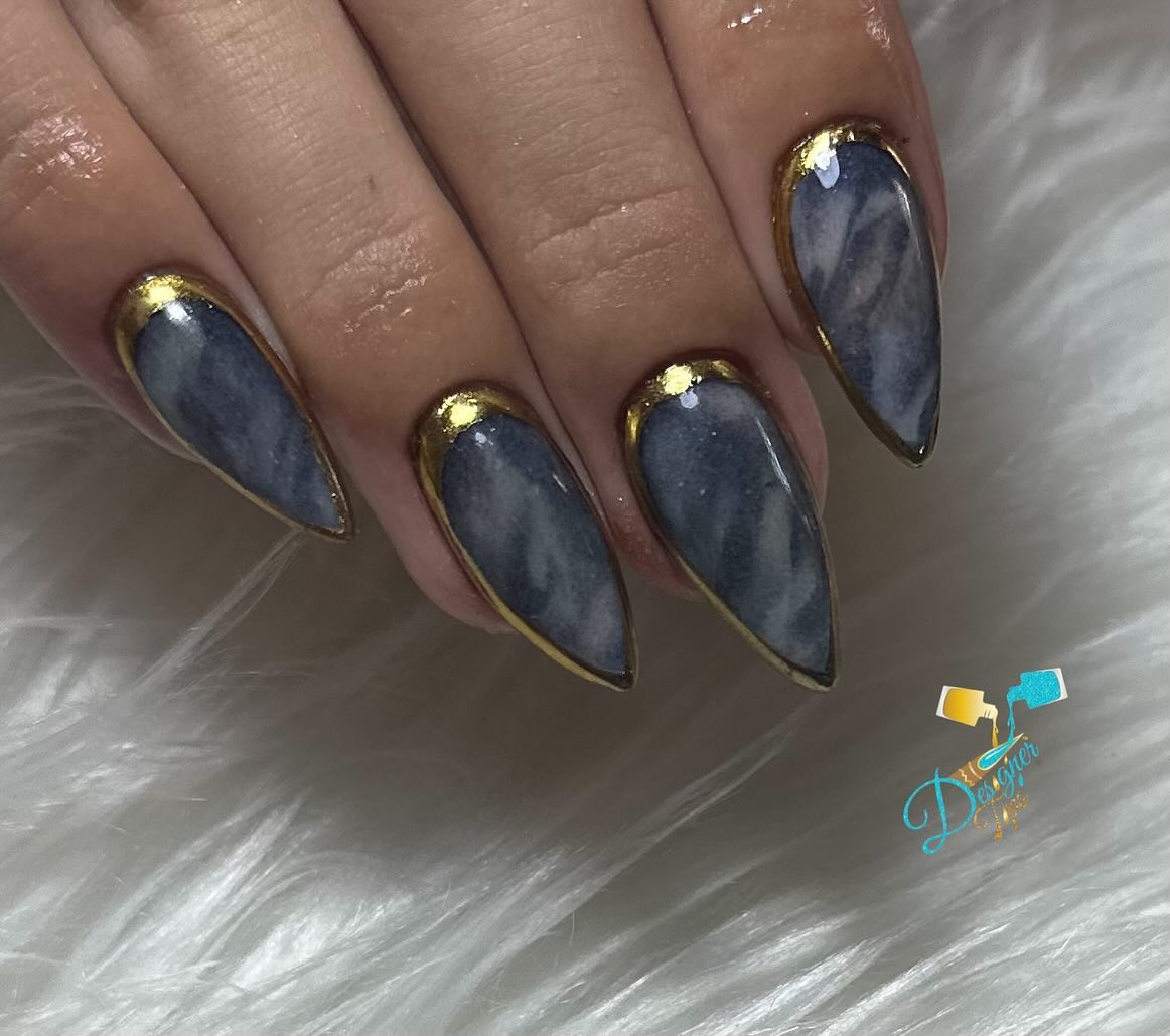 Elegant Marble Nail Design