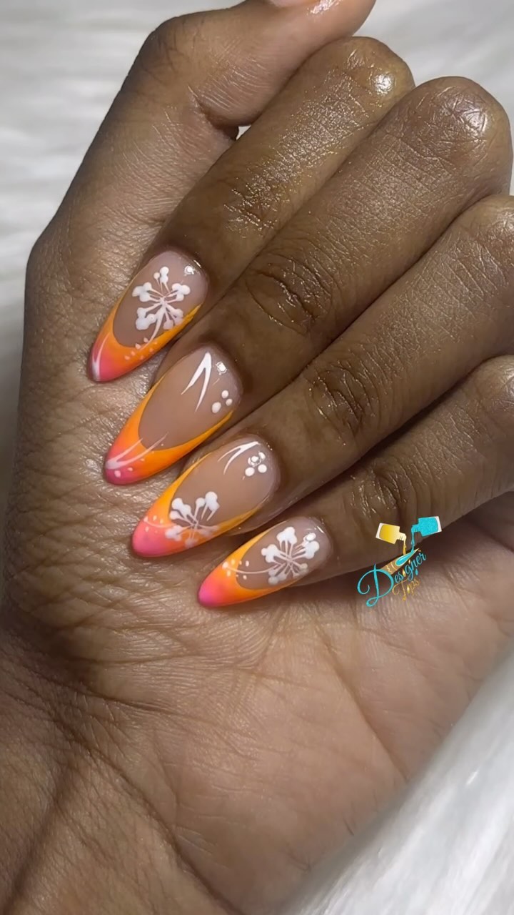 Artistic Ombre Nails