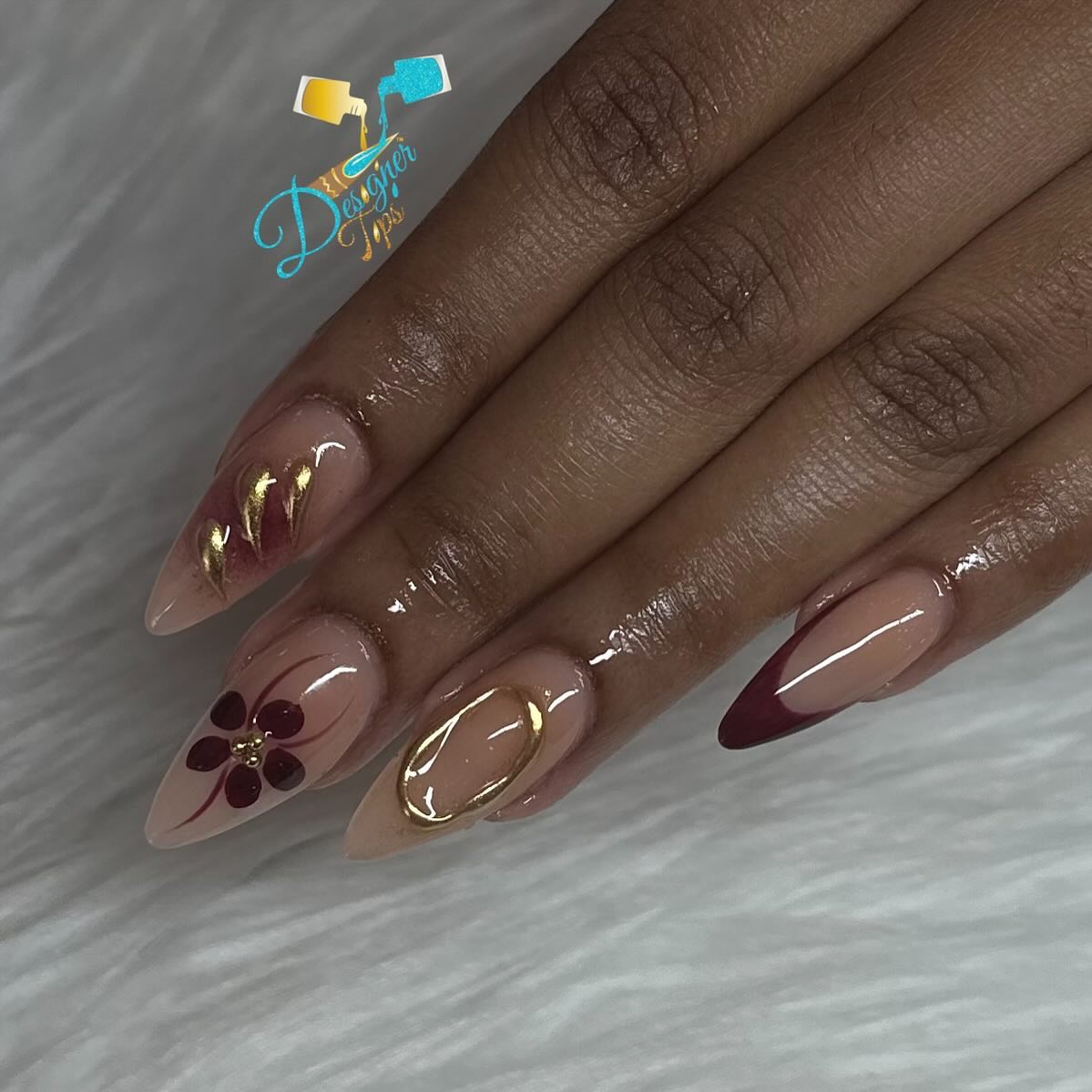 Stylish Artistic Nails