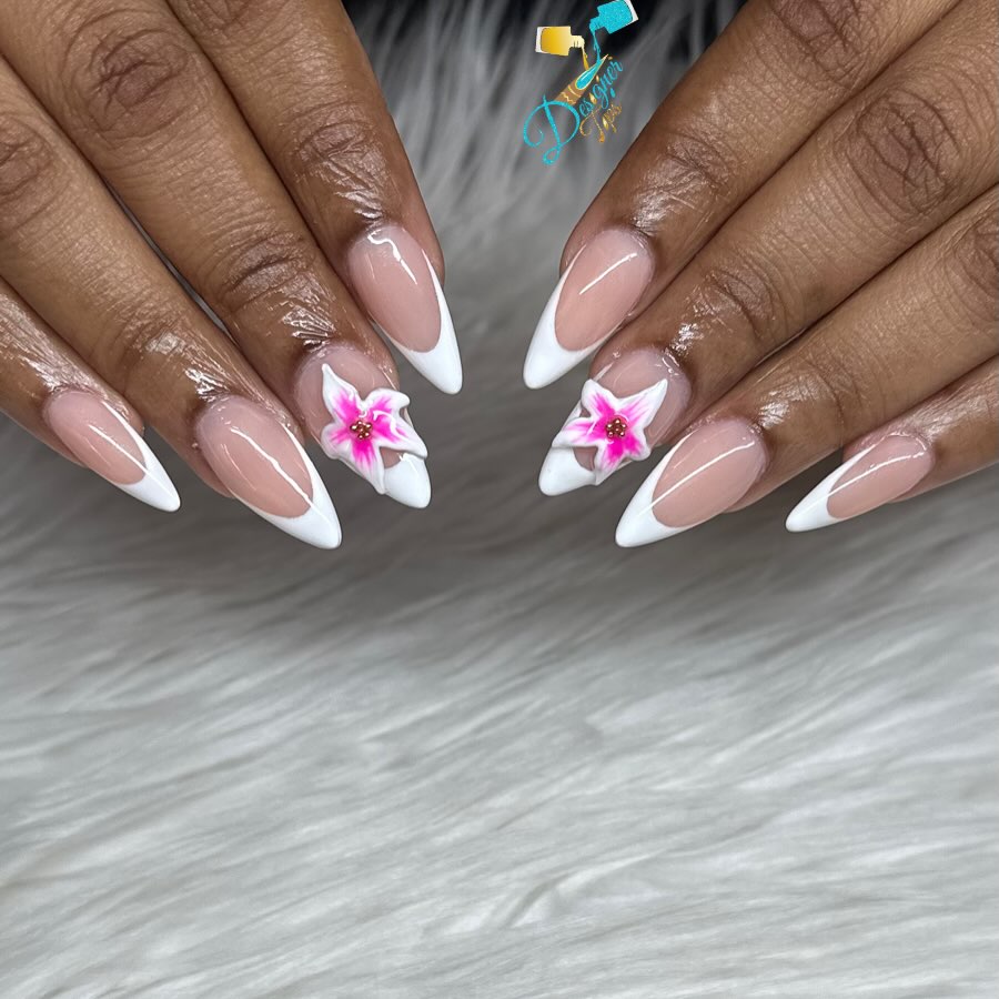 Elegant Floral Nail Design